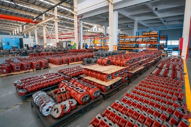 Jiangsu Jufeng Machinery Manufacturing Co., LTD خط إنتاج المصنع